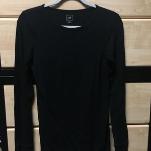 Black GAP long sleeve shirt